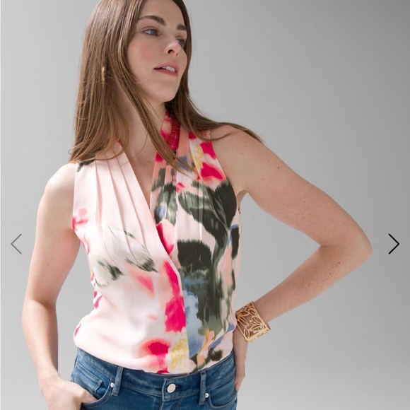 Pleated v neck shell - Picture 3 of 8